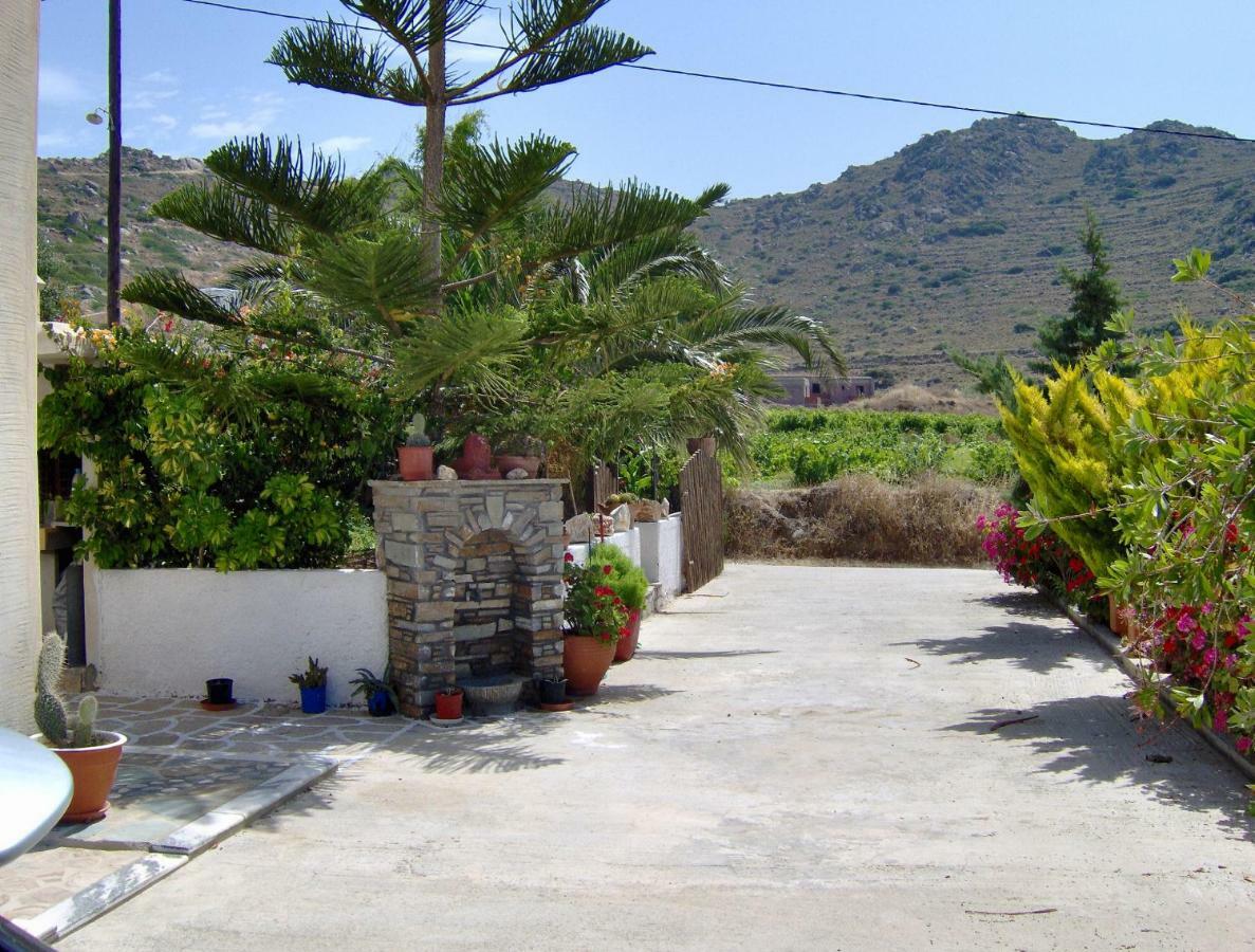 Matina Naxos - Mikri Vigla Guest House Exterior photo